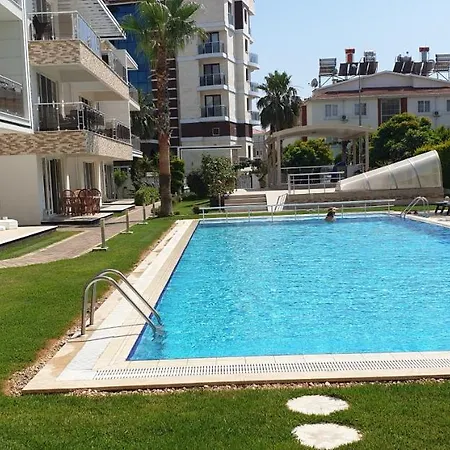 Antalya Elegant Golf First Floor 2 Bedrooms Pool View Close To Center Belek